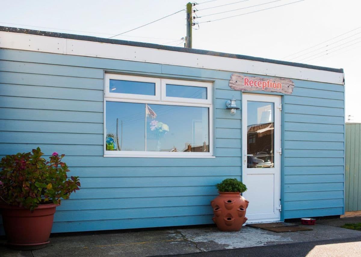 Eastern Beach Caravan Park Caister-on-Sea Exterior photo